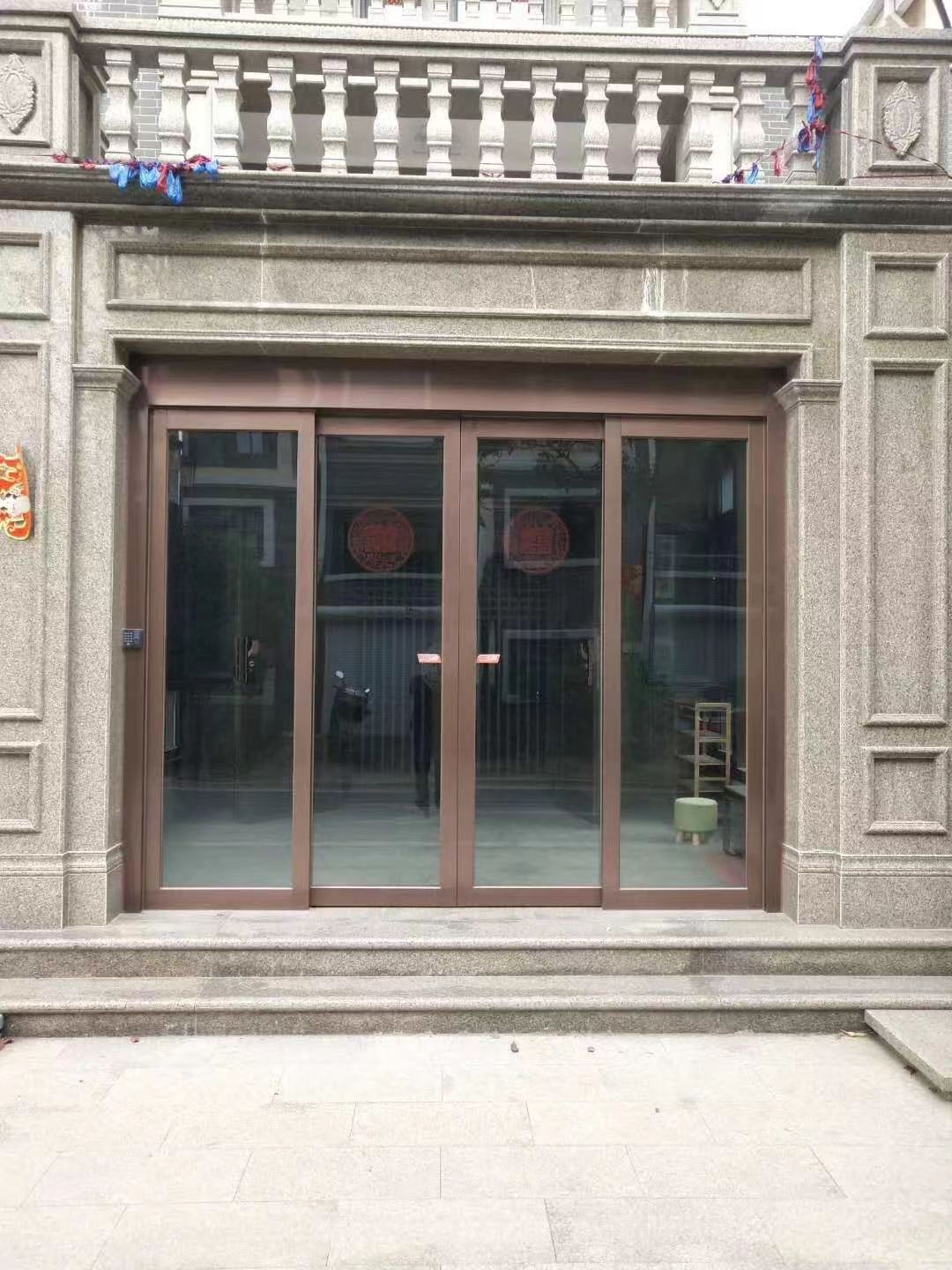 无锡市玻璃伸缩门